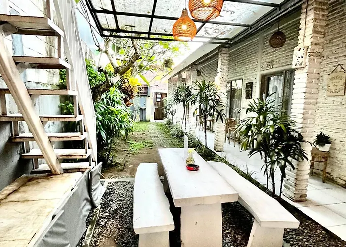 D'cabin 6 Séjour chez l'habitant Canggu